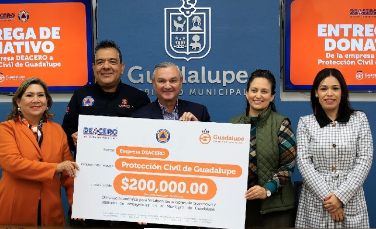 Recibe Protección Civil Guadalupe donativo económico