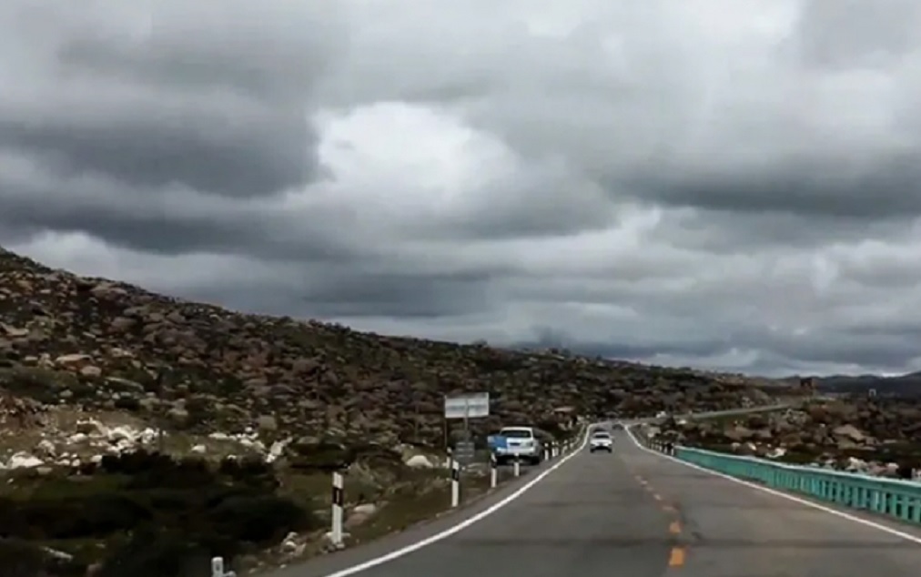 Desaparecen en Tamaulipas ocho traileros que transportaban autos de importación