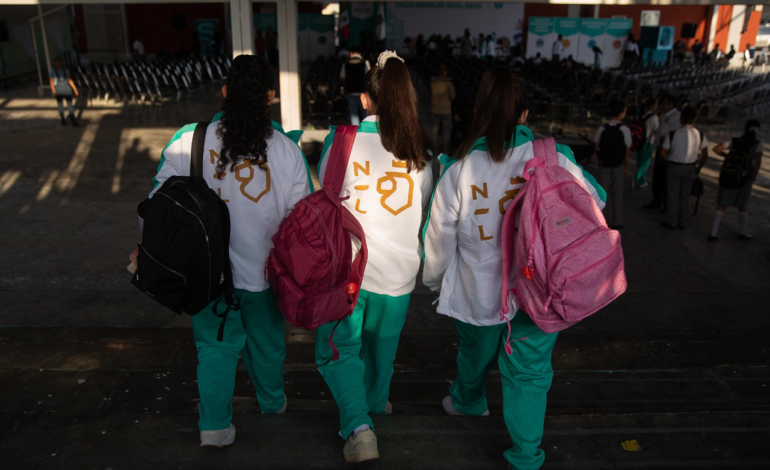 Este jueves regresan a clases estudiantes de educación básica