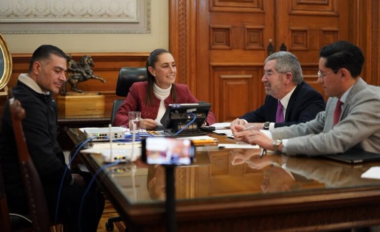 Intervención militar de EU en México “no está sobre la mesa”: Sheinbaum en llamada con Trump