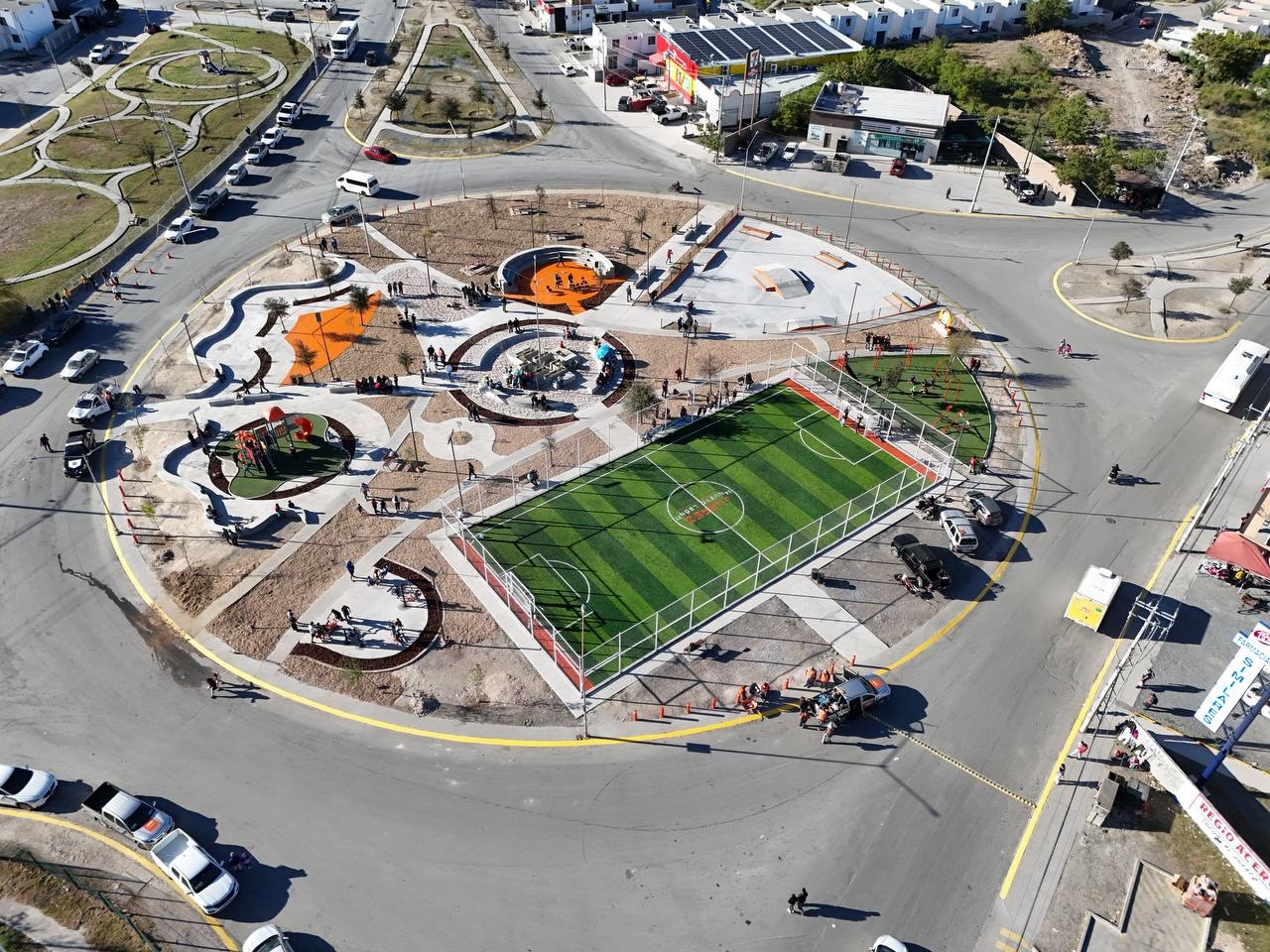 Félix Arratia inaugura el primer Espacio de Unidad con skatepark en Valle Santa Isabel