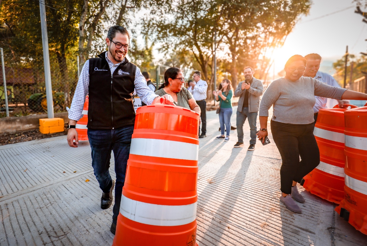 Mejora Santiago calidad de vida a vecinos de la comunidad de San Pedro