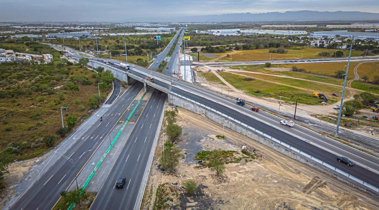 Continua Apodaca con  obras viales para mejorar la movilidad
