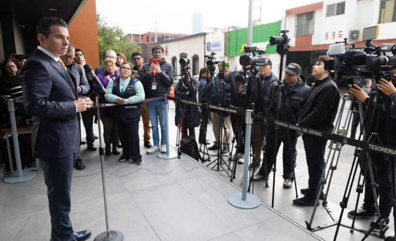 Mike Flores refrenda disposición al diálogo con el Poder Legislativo