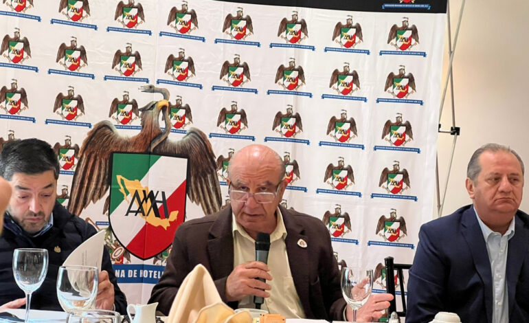 «Madruga» Samuel a hoteleros al cambiar a titular de un fideicomiso y rebajar fondos a la promoción de NL