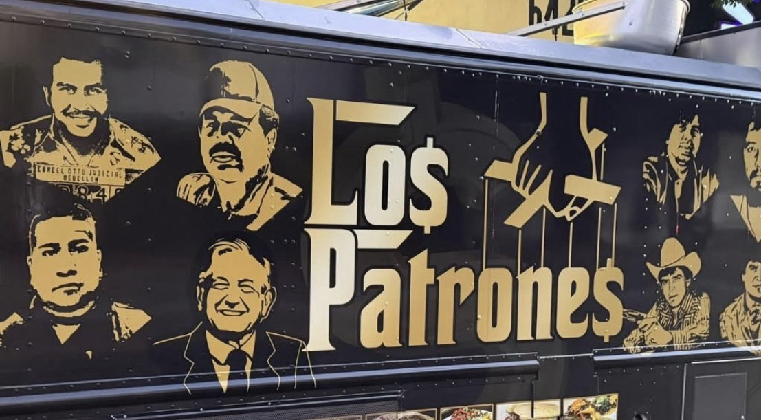 AMLO comparte un mural junto al Mencho, el Chapo y Pablo Escobar