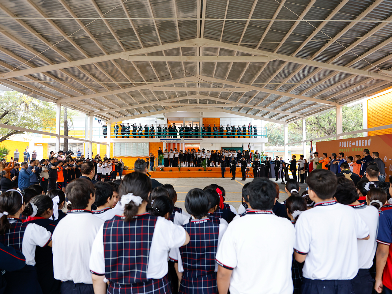 Regresan a clases en NL más de un millón de alumnas y alumnos de educación básica