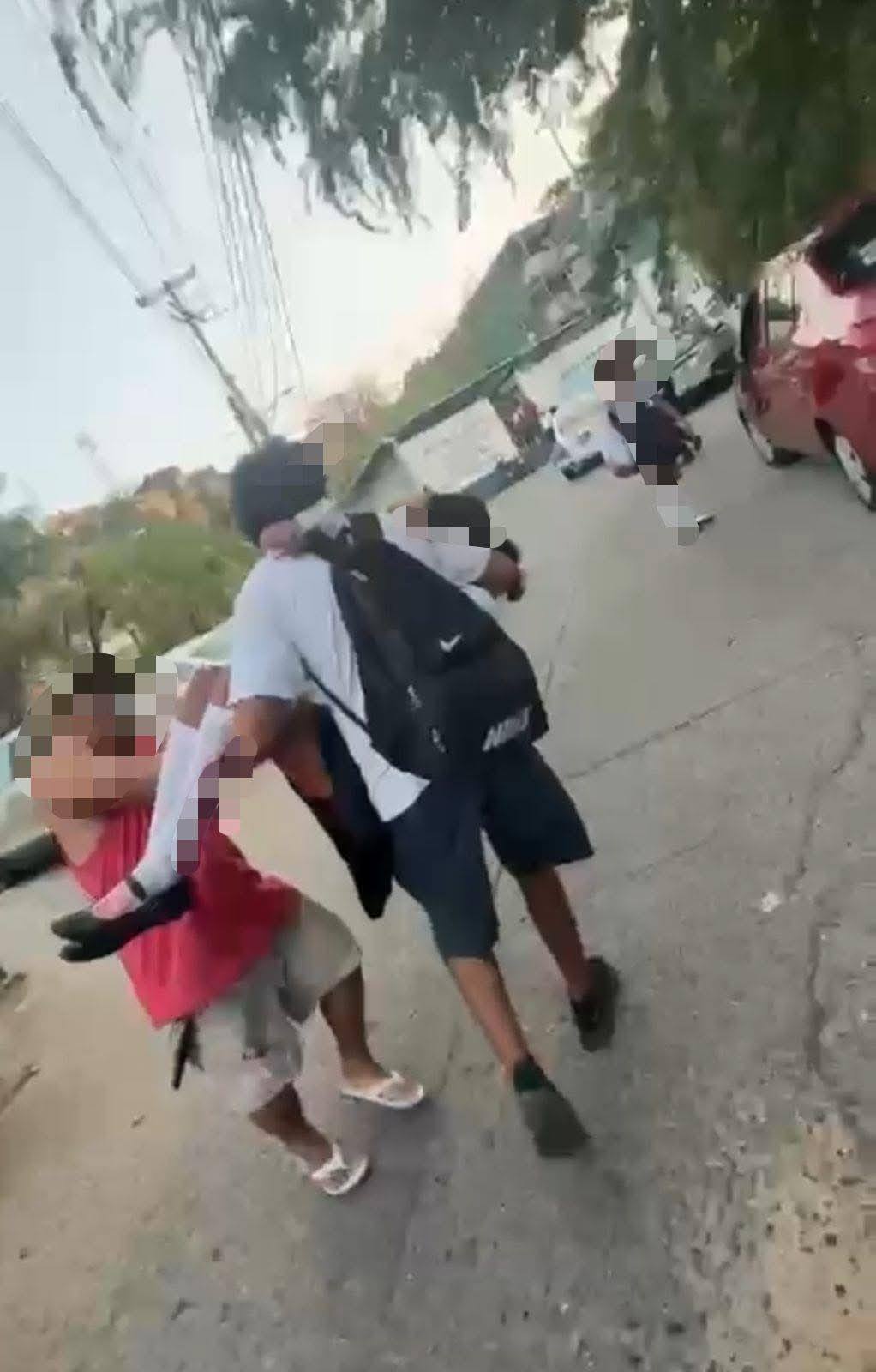 Muere estudiante en ataque de malandros contra unidad de transporte en Acapulco; tenía 16 años