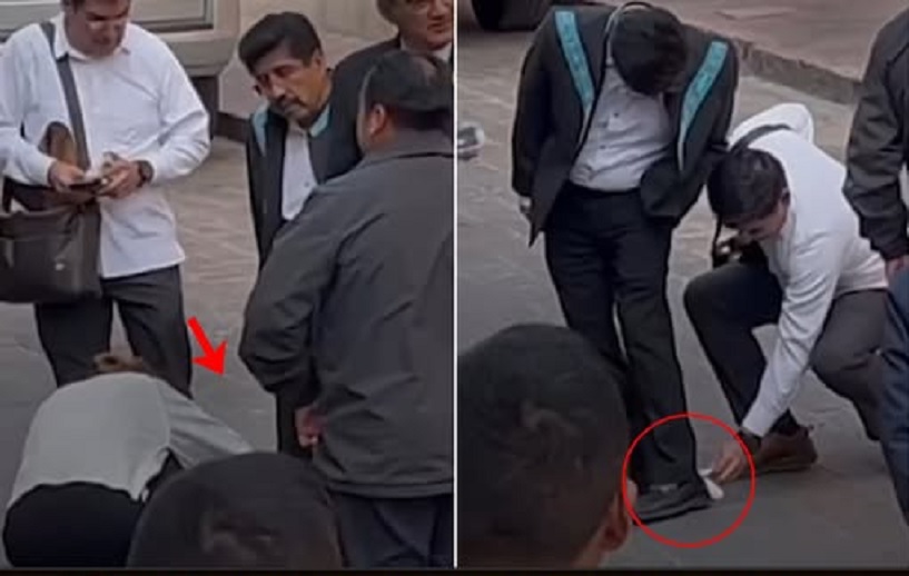 Ayudantes le limpian los zapatos al «humilde» presidente de la Suprema Corte