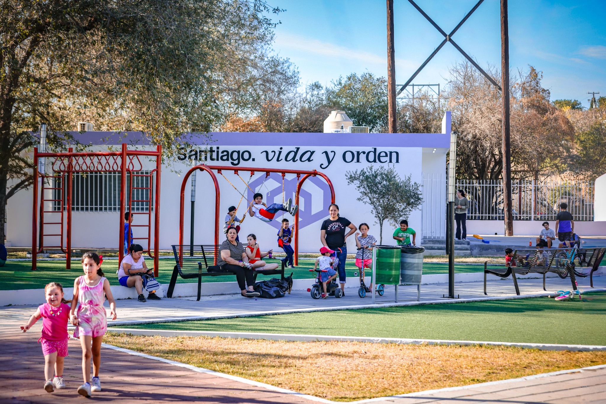 Abre Santiago nuevo Centro DIF en Los Encinos