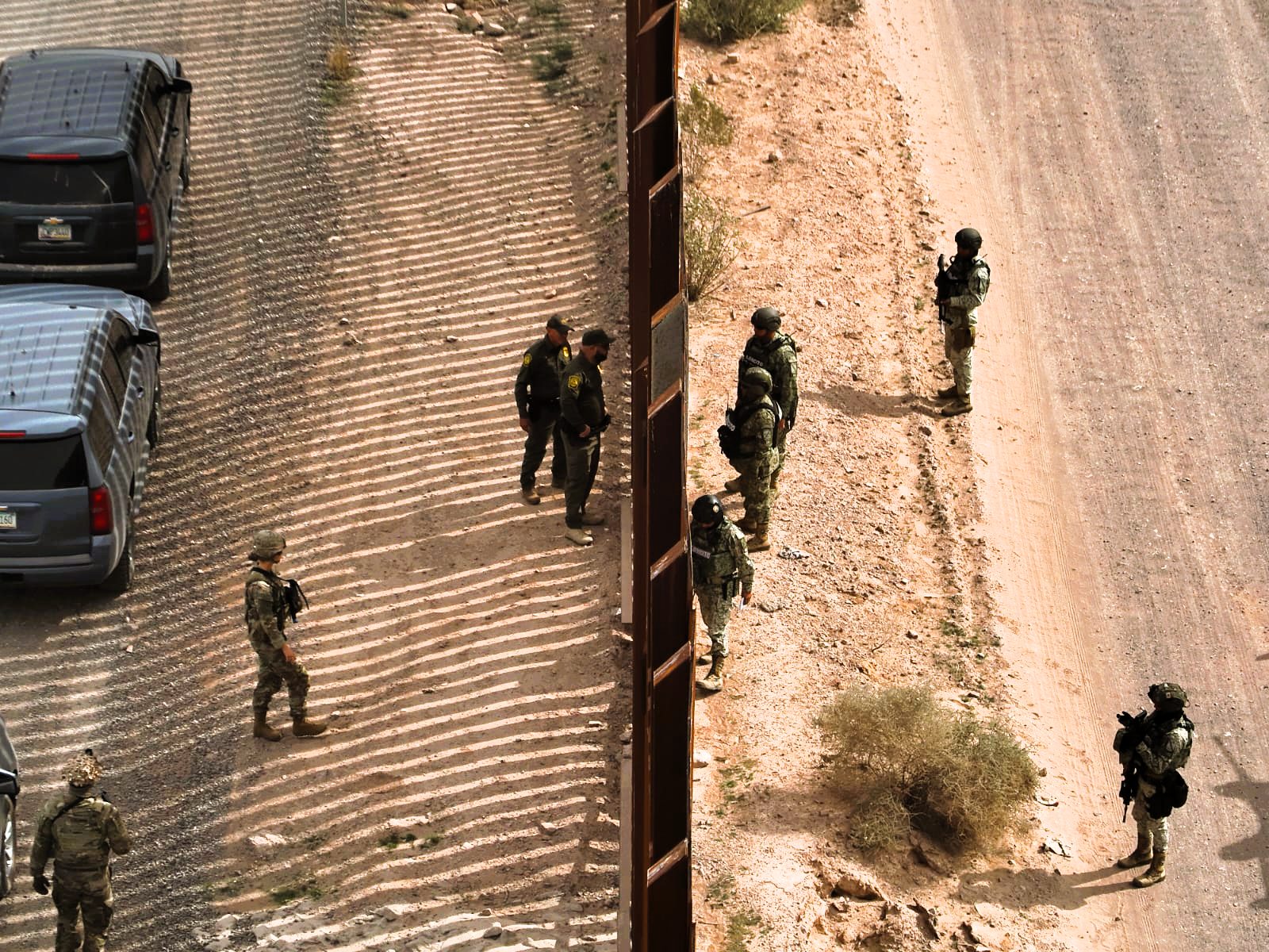 Mantienen vigilancia en frontera de EU-México