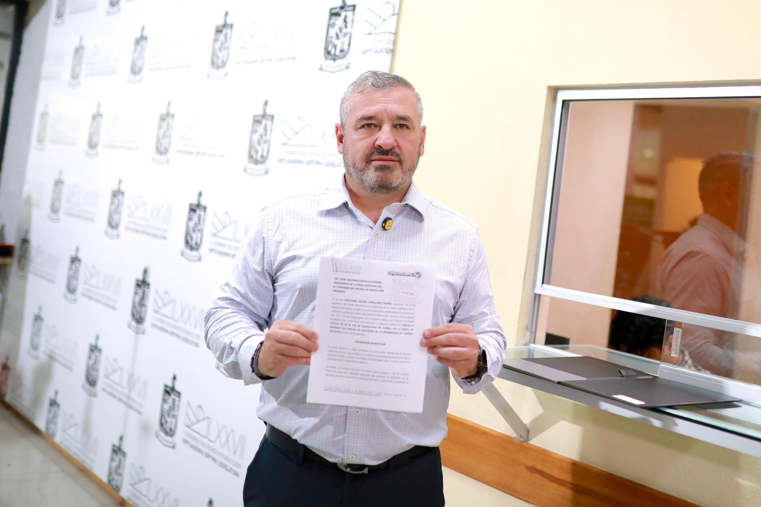 Aboga Javier Caballero para que elementos de auxilio accedan a créditos bancarios