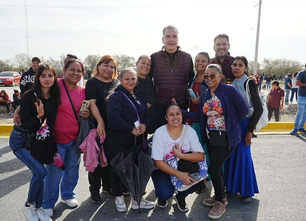 «Hoy cientos de familias cuentan con vivienda digna gracias a la 4T» : Destaca Waldo logros de Sheinbaum en NL