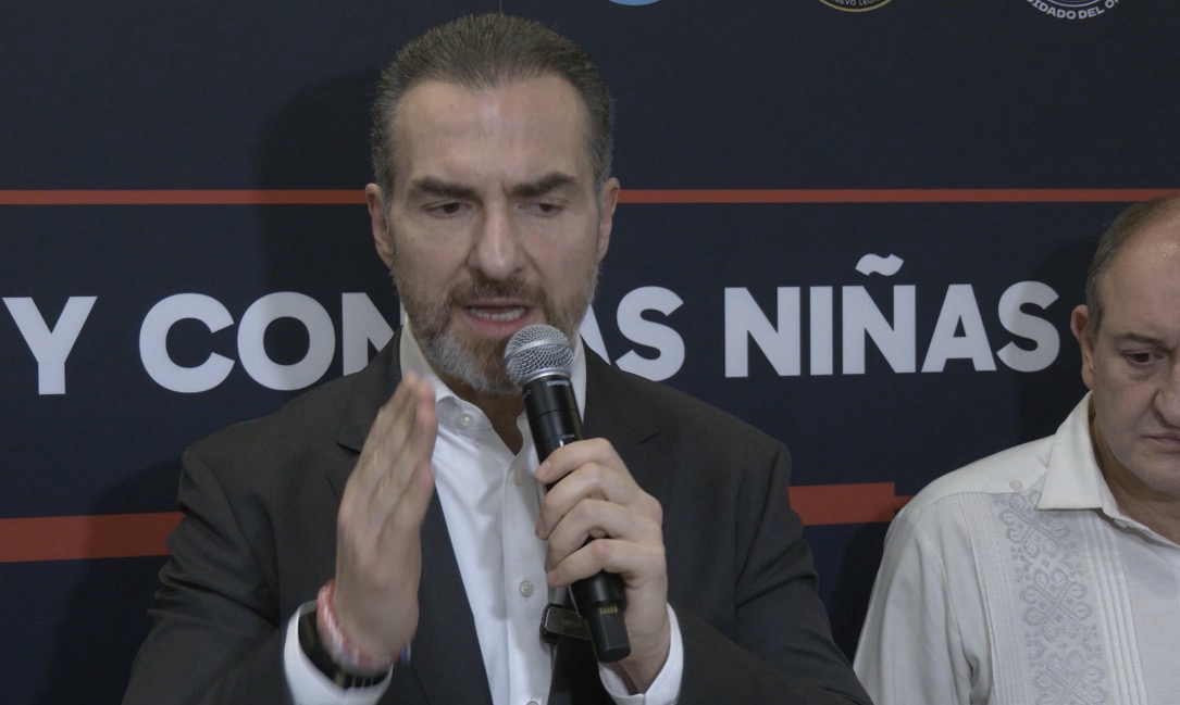 Denuncia Adrián amenaza de «Grupos Poderosos» por atacar una red de tráfico de mujeres extranjeras