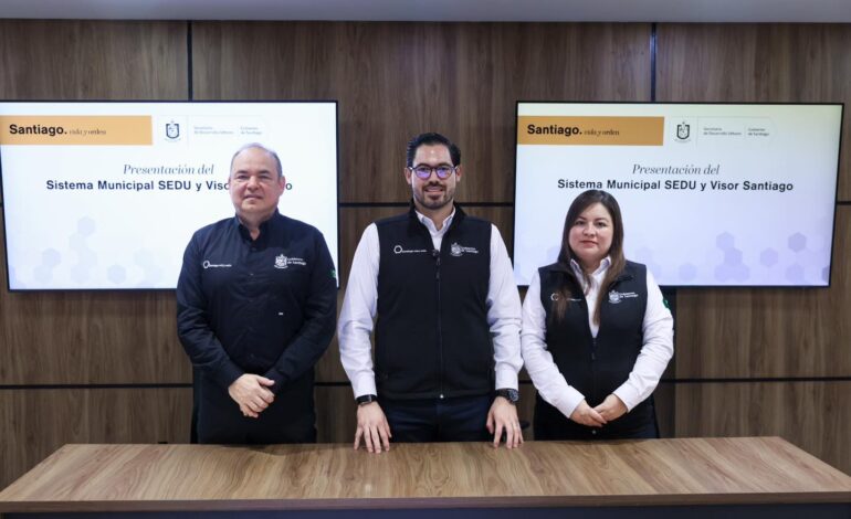Presenta David de la Peña, Visor Santiago y Sistema Municipal SEDU