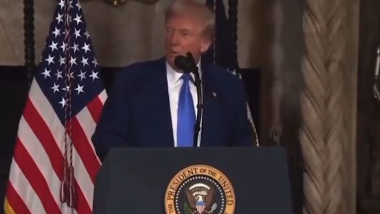 Insiste Trump en atacar a cárteles por tierra