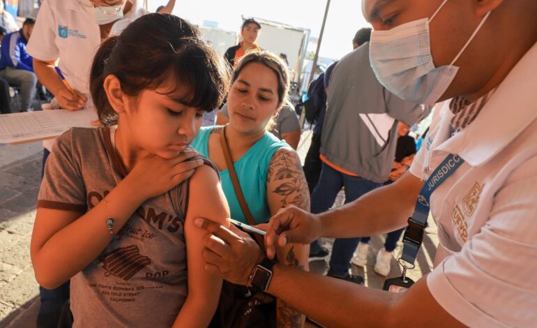 Busca Salud NL aplicar un millón de vacunas contra el Sarampión