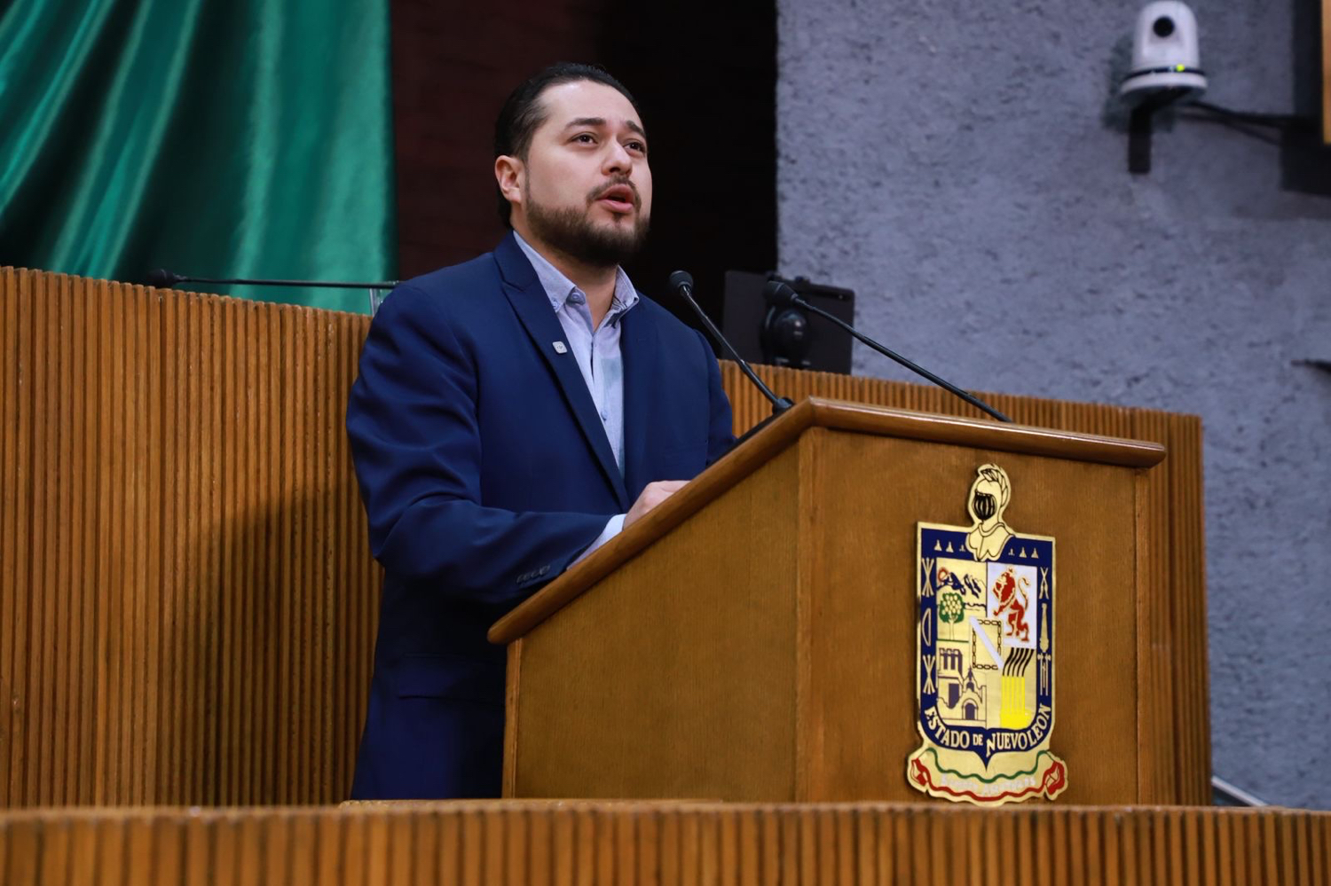 Exhibe Miguel Lechuga ineficiencia de la CFE y Agua y Drenaje