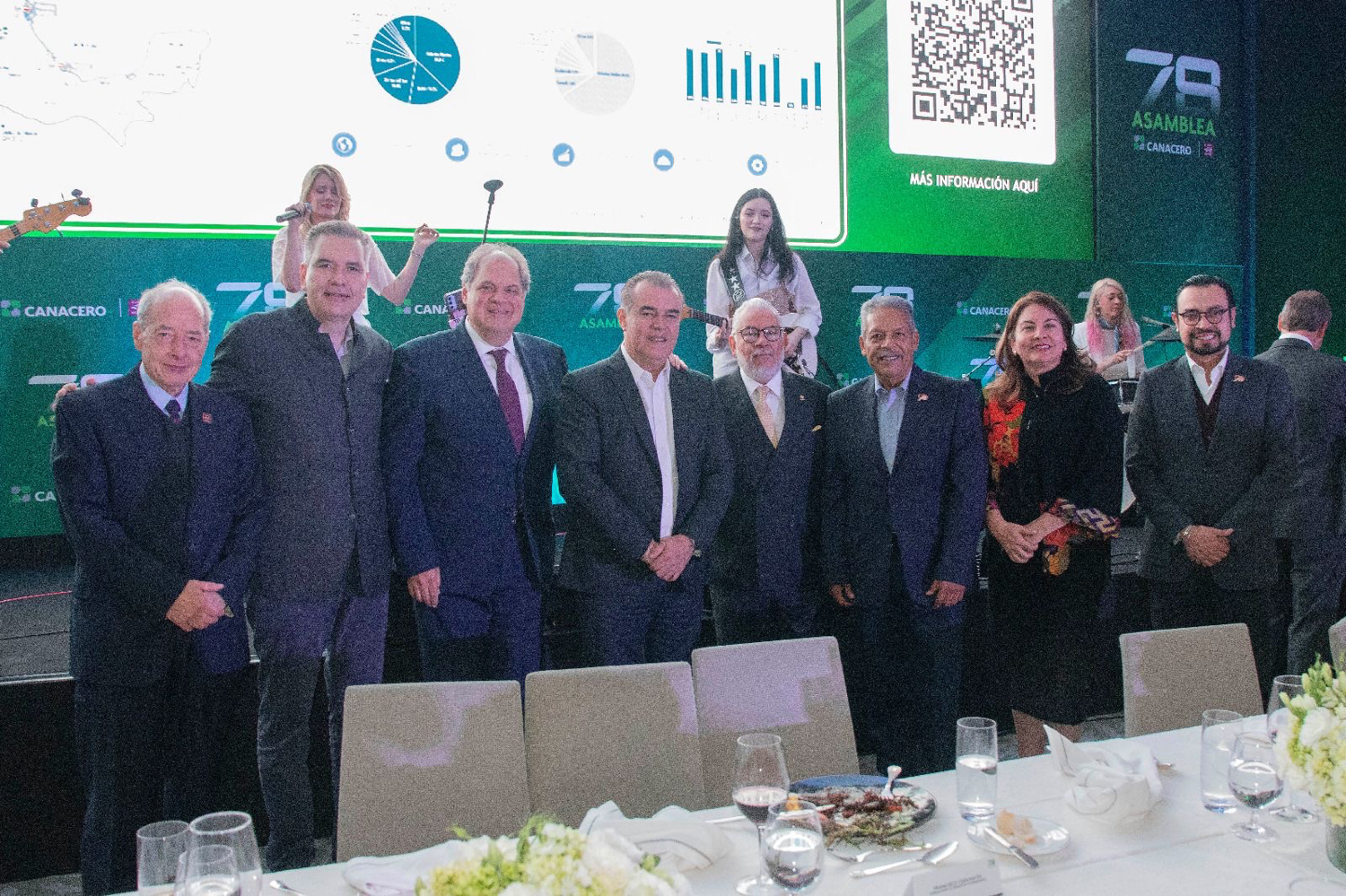 Brinda Waldo apoyo total a la industria del Acero en México