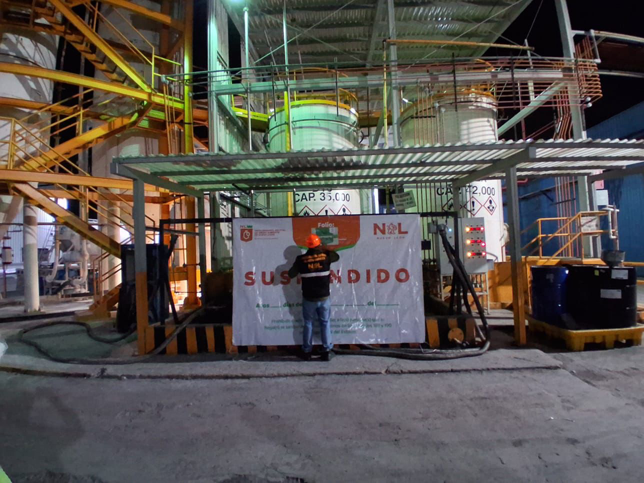 Inspecciona División Ambiental Parque Industrial Mitras y aplica suspensiones