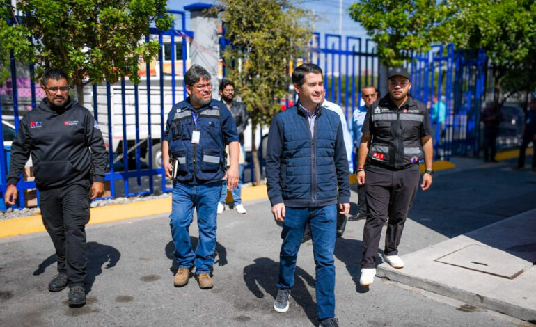 Supervisa Marcelo Segovia trabajos en el Centro de Comando de Protección Civil de Monterrey