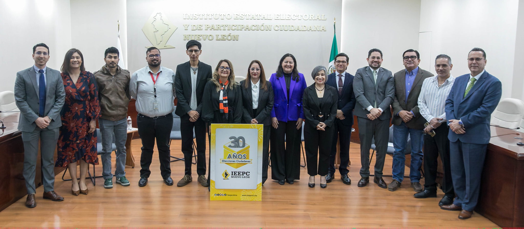 Presenta IEEPCNL Micrositio de Estadística Electoral