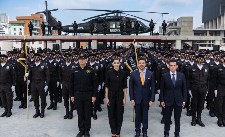 Gradúa Estado a 323 nuevos elementos de Fuerza Civil