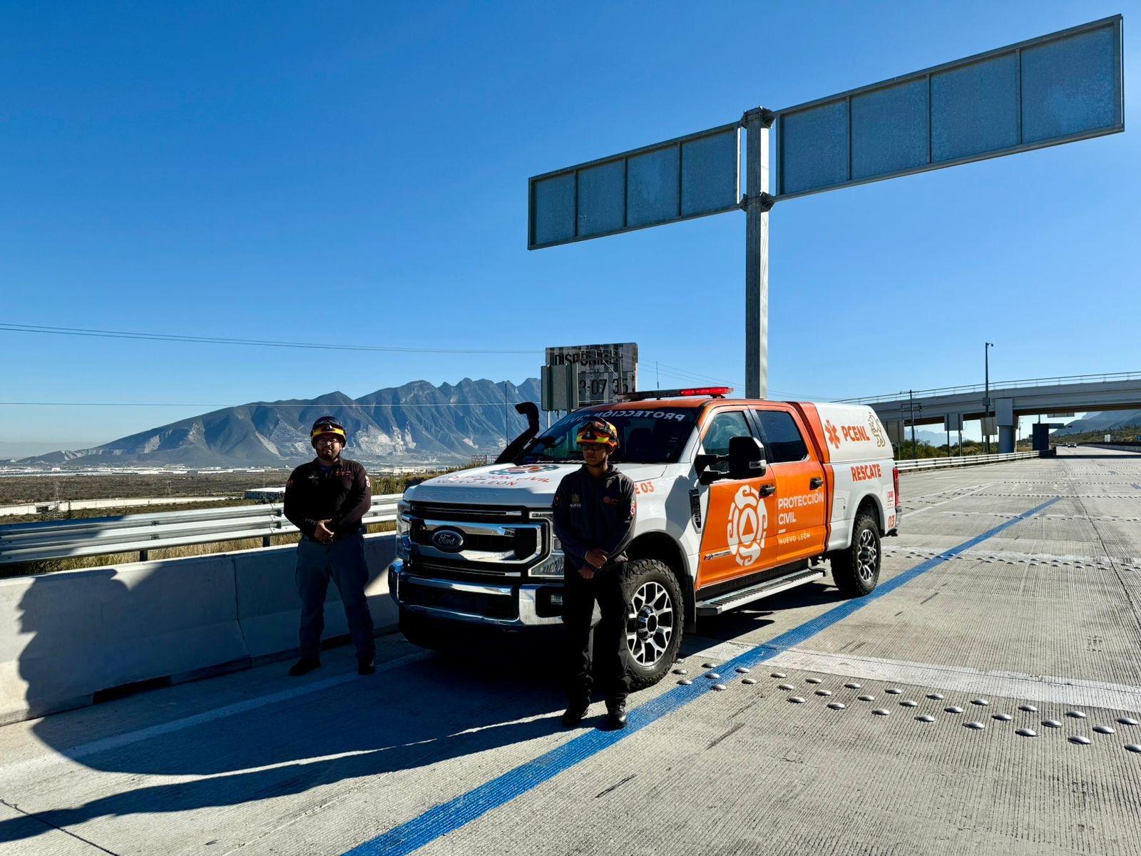 Más de 1,300 elementos de Protección Civil desplegados en el estado para cuidado de vacacionistas