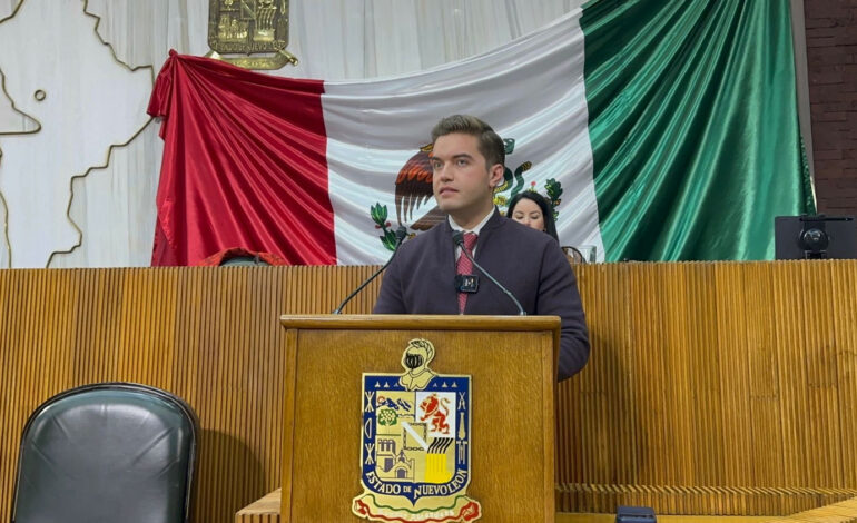 Propone Diputado Jesús Elizondo proteger a maestras y policías embarazadas en Nuevo León
