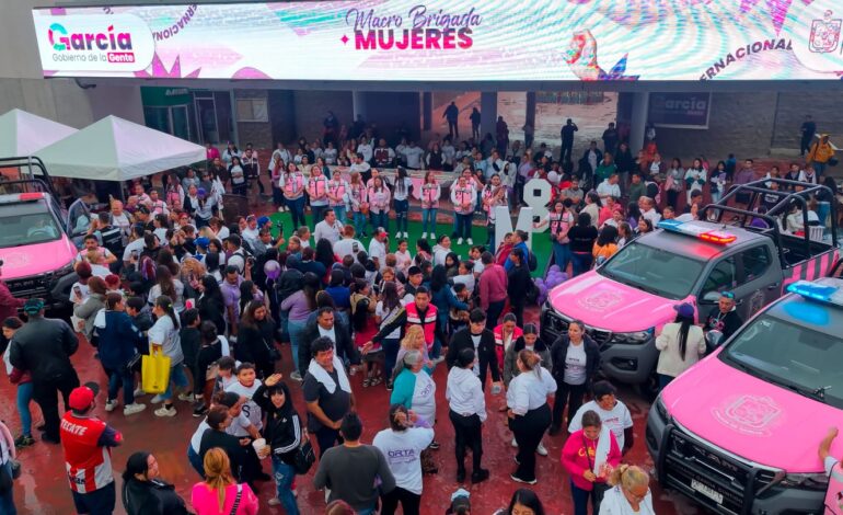 Pone García en actividad programa «Taxi Mujer Segura»