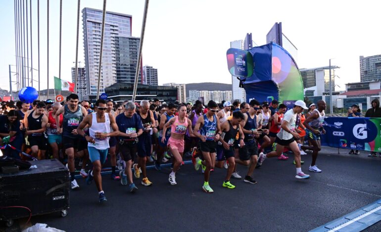 Realiza San Pedro el Primer Medio Maratón 21K 2026 con participación de 6 mil corredores