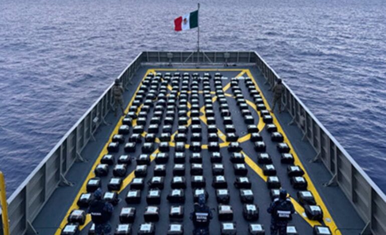 Incauta Marina 2 toneladas de cocaína frente a costas de Acapulco