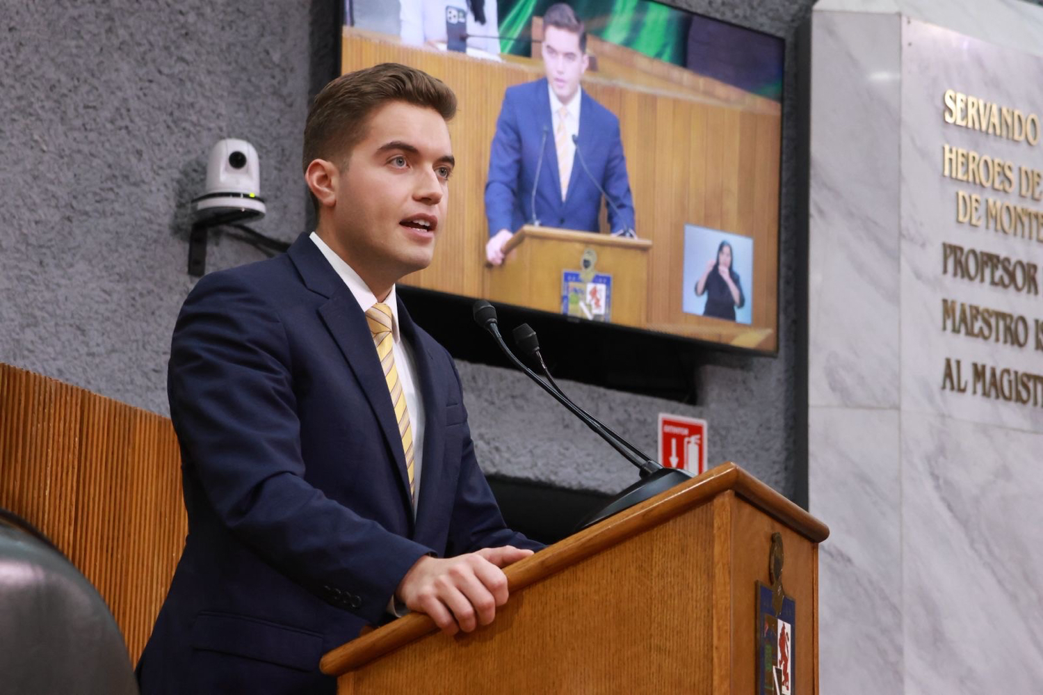 Propone Jesús Elizondo licencia laboral para cuidar a familiares enfermos