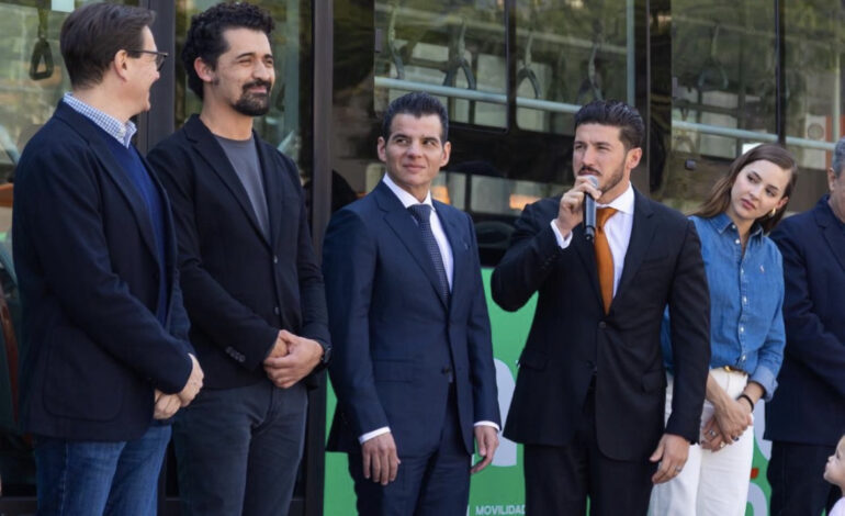 Avanza Nuevo León en modernización del transporte público: Mike Flores