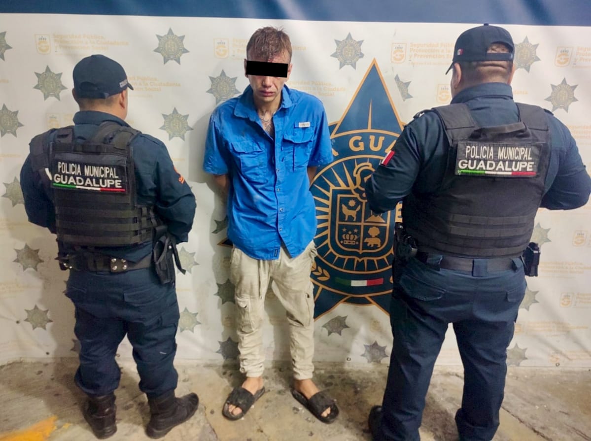 Amenaza y golpea a conductor para despojarlo de su vehículo en Guadalupe; lo detienen