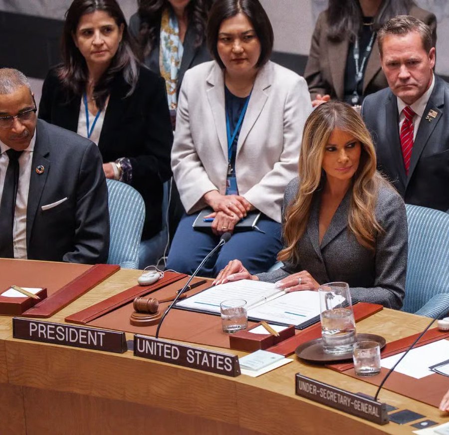 Mientras guerra en medio oriente se recrudece, Melania Trump preside el Consejo de Seguridad de la ONU
