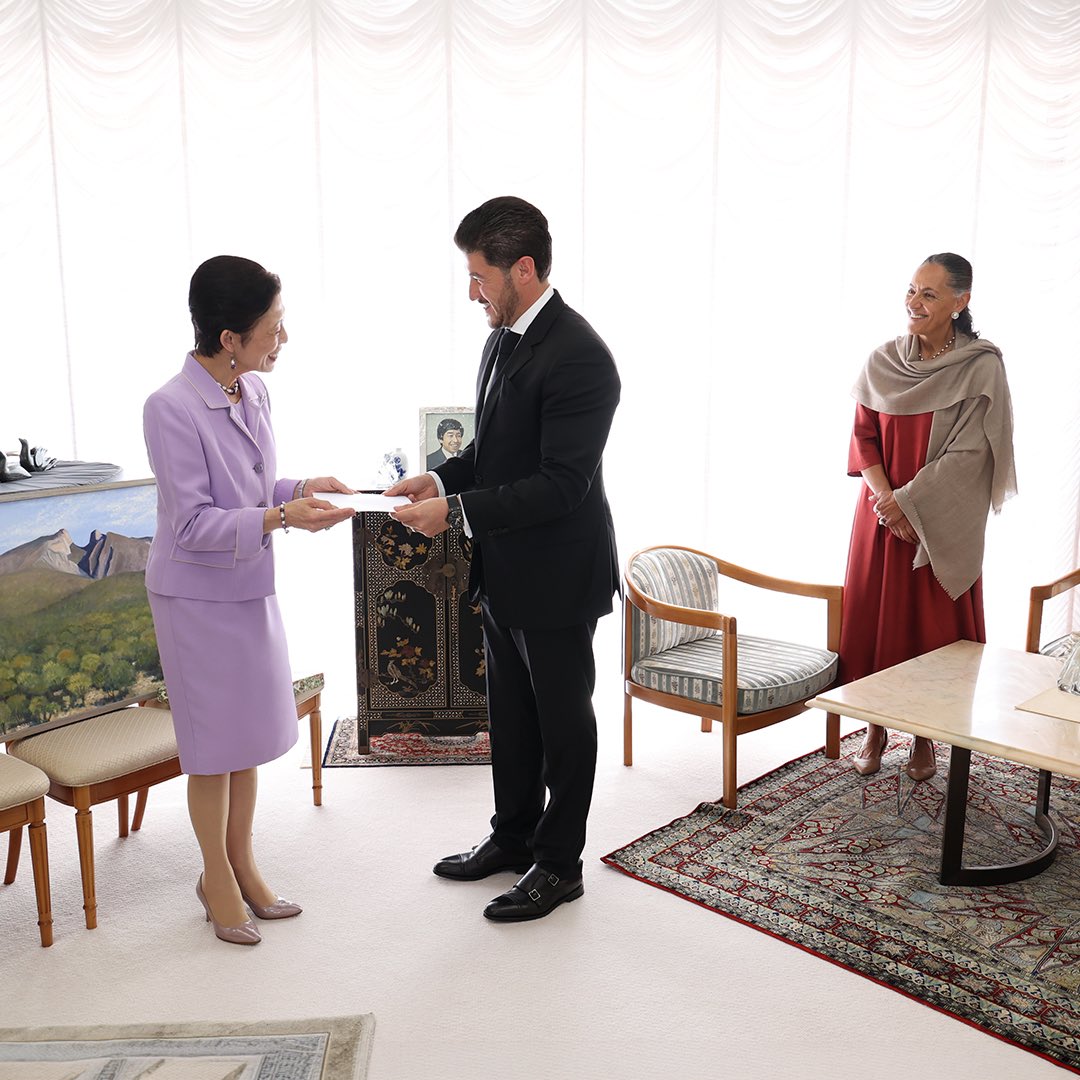 Recibe la Princesa de Japón Hisako de Takamado a Samuel García