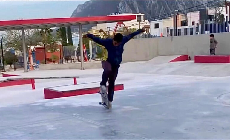 Disfrutan del SkatePark en Residencial El Castillo