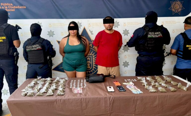 Atrapan a pareja de halcones con 80 dosis de droga en Guadalupe