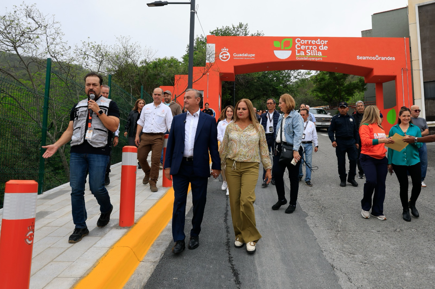 Renueva Guadalupe acceso al Cerro de la Silla