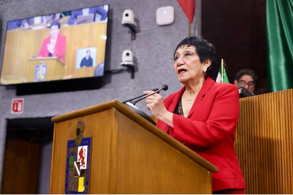 Apoya Diputada Lupita dar rango constitucional a la lactancia materna