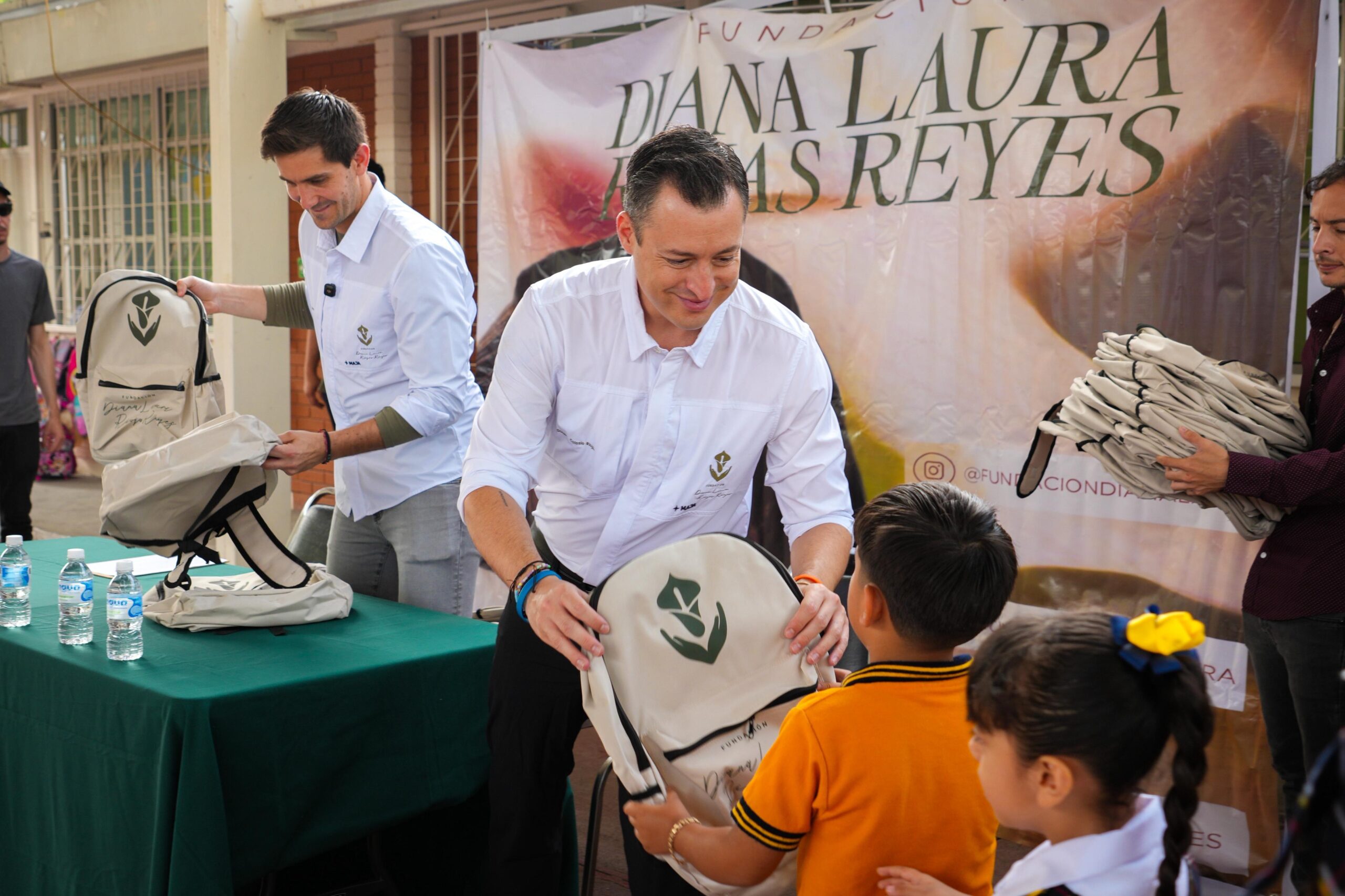 Fundación Diana Laura Riojas Reyes entregará mil mochilas a niñas y niños en la zona norte de Monterrey