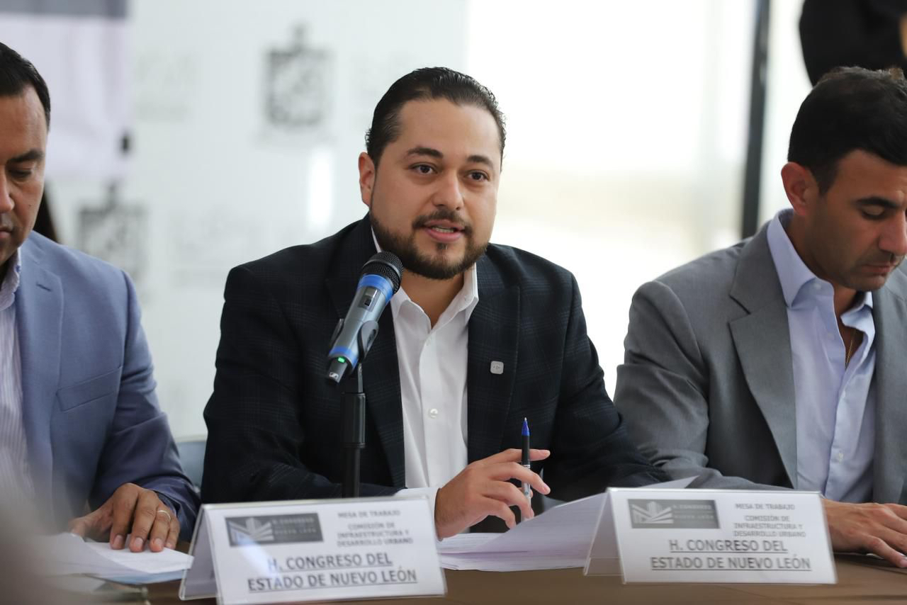 Encabeza Lechuga análisis de la Ley de Pavimentos