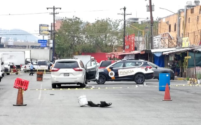 Le «truenan» las piernitas a asaltante cuando intentaba despojar de camioneta a mujer en Guadalupe