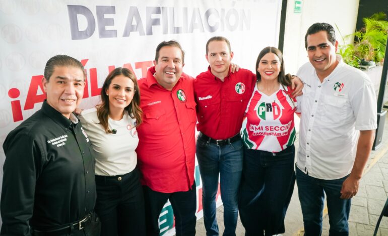 Reconoce Lorena de la Garza el liderazgo de militantes priistas en jornada de afiliación