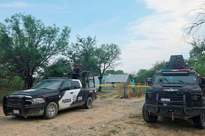 Abate Fuerza Civil NL a cinco delincuentes en Los Herrera