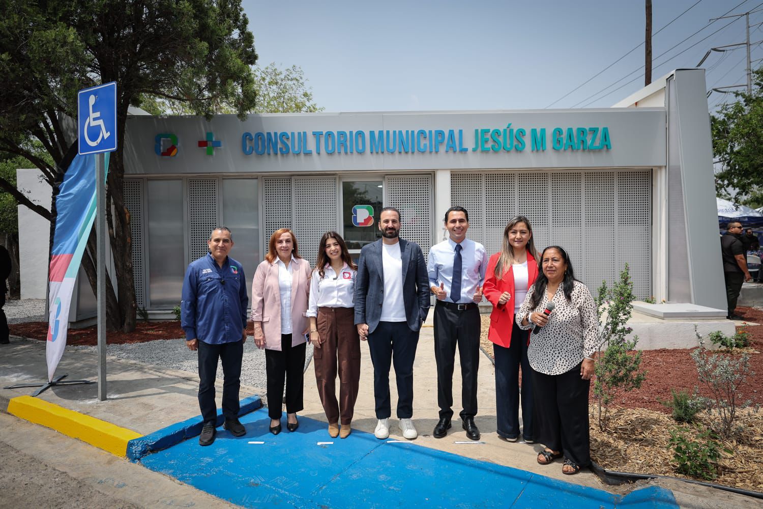 Inaugura Mauricio Farah cuarto Consultorio Médico Municipal gratuito en la colonia Jesús M. Garza
