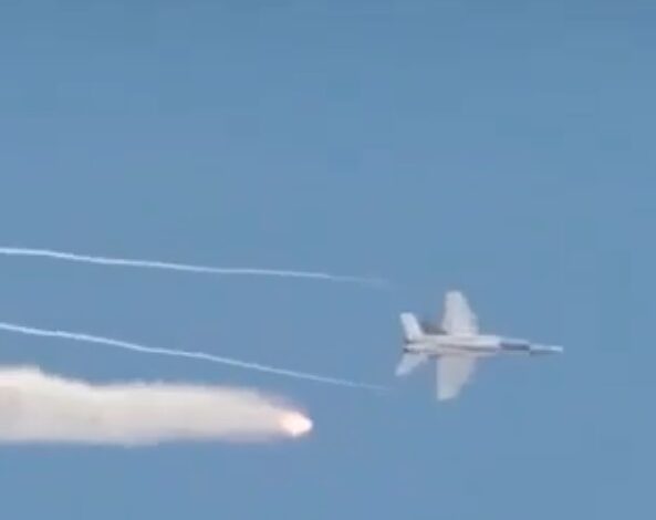 Derriba Irán avión de combate F-15 de EU