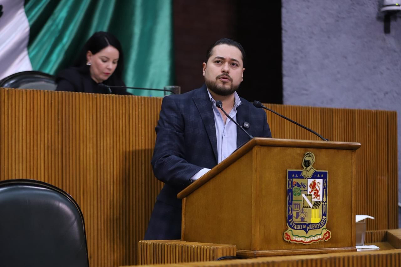 Miguel Lechuga pone freno a cancelaciones y fusiones sin consulta en transporte público