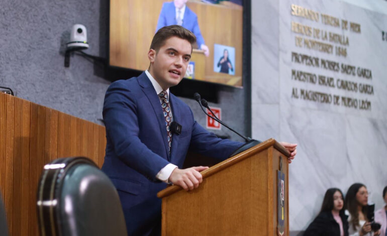 Pide Jesús Elizondo garantizar paradas del camión dignas